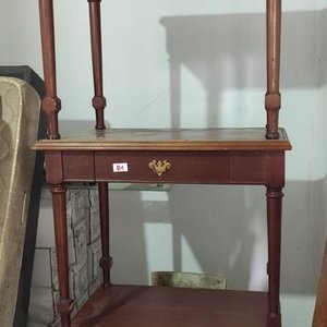 Lote anterior: Mesitas Auxiliares de Madera Estilo Clásico