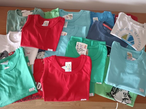 Lote de camisetas para bebés con diseños divertidos - imagen 1