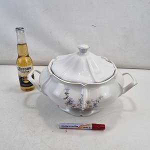 Sopera de Porcelana Olmos con Tapa y Motivo Floral - imagen 2