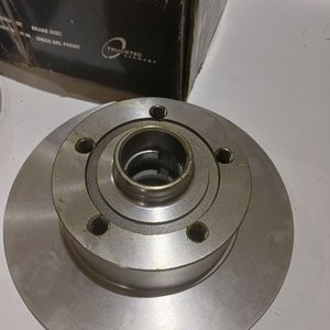 2 Juegos de Discos de Freno Trasero Trucktec para VW Golf y Passat - imagen 3