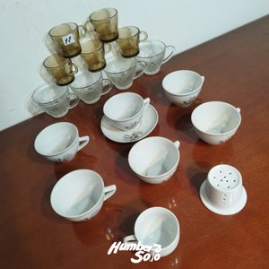 Tres modelos de tazas, 18 pcs  - imagen 3