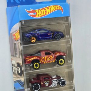 Pack 5 Autos Hot Wheels HW Legends - imagen 2