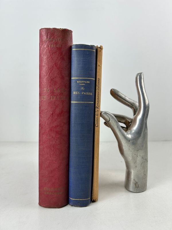 Lote siguiente: Libros de Historia y Literatura Italiana
