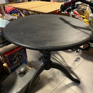 Mesa Redonda de Madera Negra - Estilo Clásico - imagen 2