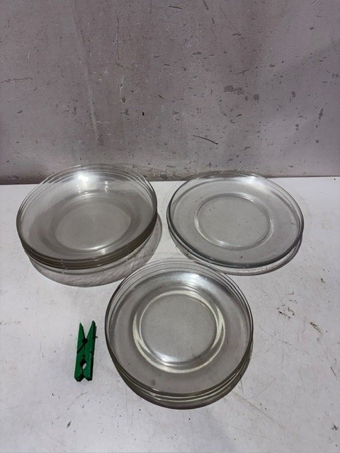 Lote de Platos de Vidrio para Comedor