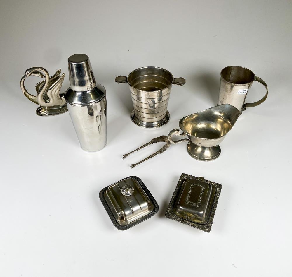 Lote de 8 piezas de metal: salsera, coctelera, hielera y más