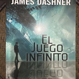 Lote siguiente: Libro "El Juego Infinito" de James Dashner