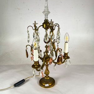 Lote anterior: Lámpara de Mesa Girandole en Bronce Labrado con Cristales y Tres Luces