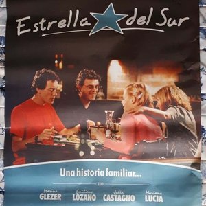 Lote siguiente: Poster Original "Estrella del Sur" - Luis Nieto (2002)