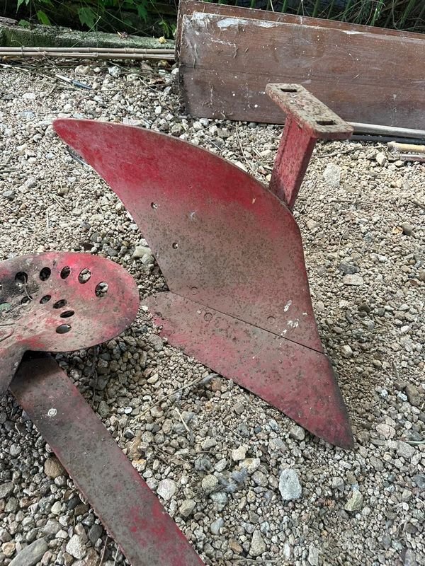 Item 889464 - Image 0