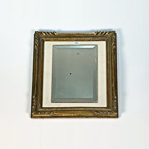 Espejo Rectangular Biselado con Marco Dorado y Manchas - imagen 2