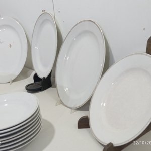 Set de 20 Piezas de Cerámica Blanca: Platos Hondos, Llanos y Fuentes Ovaladas para Servir - imagen 4