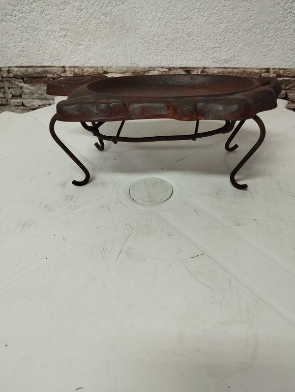 Fuente de hierro fundido para servir - imagen 1