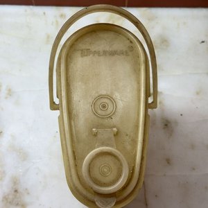 Lote de Recipientes y Vasos: Termo, Botella y Dispensador - imagen 16
