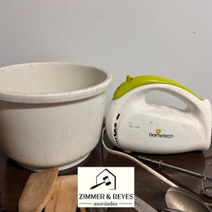 Artículos de Cocina Varios: Batidora, Utensilios y Recipientes - imagen 3