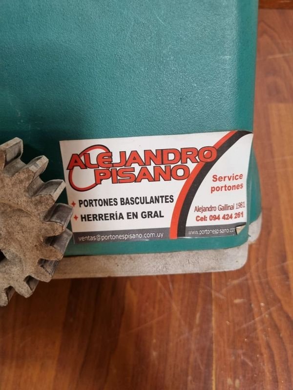 Item 843730 - Image 4