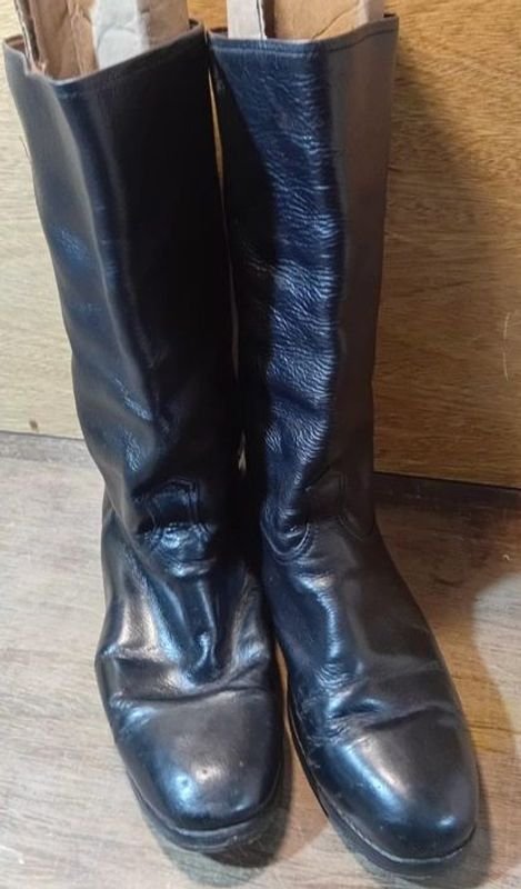 Botas de cuero media caña - Calzado para hombre - imagen 1