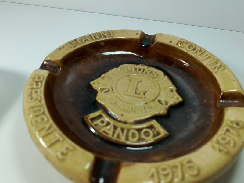 Cuatro ceniceros de loza con publicidad, casino y champagne - imagen 4