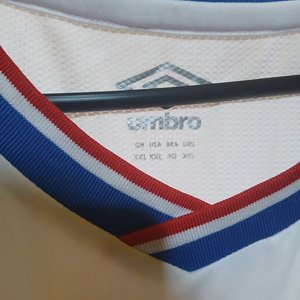 Camiseta de Básquetbol Club Nacional de Football Umbro Talle XXL (Peacock N° 5) - imagen 5