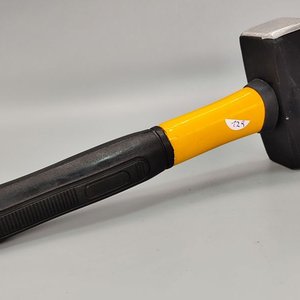Mazo de Herrero Mango Fibra 1.25 Kg - imagen 3
