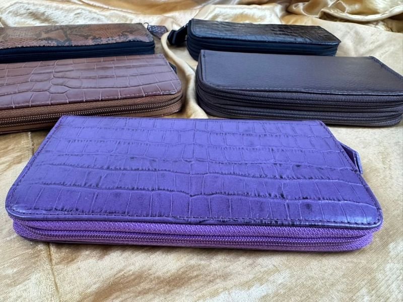 Item 829257 - Image 1