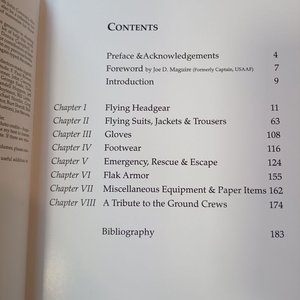Libro "Gear Up! Flight Clothing & Equipment of USAAF Airmen in World War II" en tapa dura - imagen 5