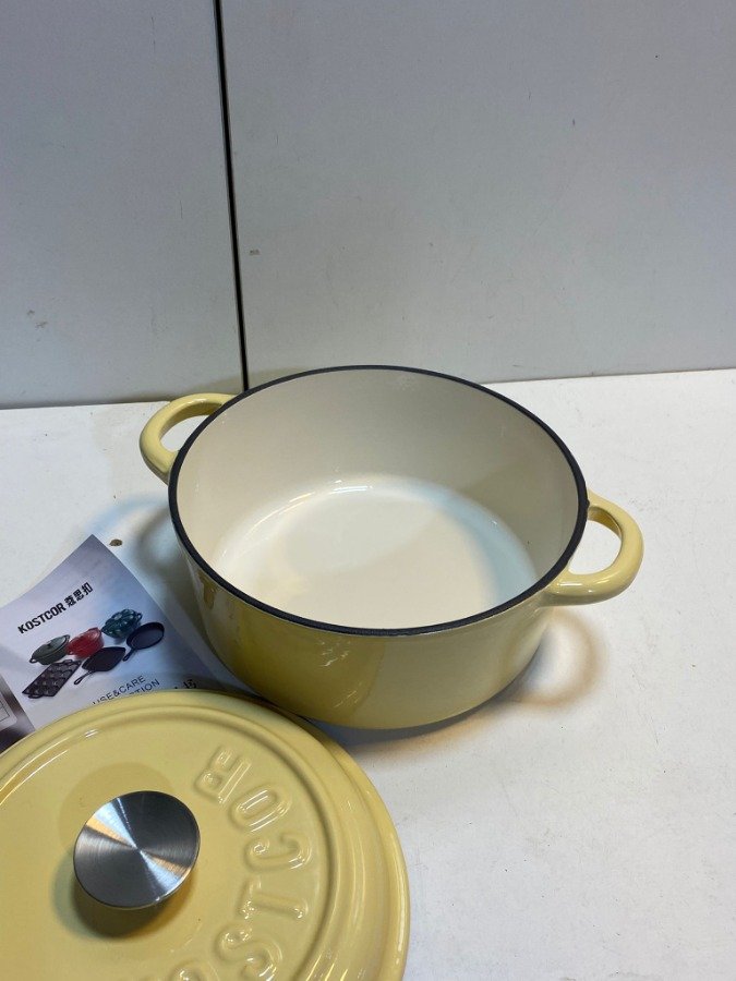 Olla de hierro con tapa nueva - imagen 3