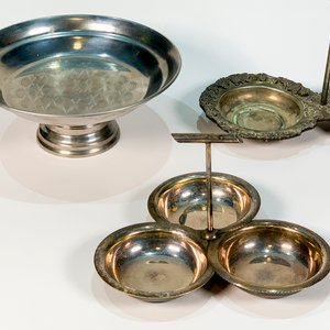 Set de 4 Piezas Metálicas Vintage: Vinagrera, Copetinero y Huevera - imagen 3