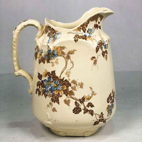 Jarra de Porcelana Beige con Diseño Floral - 30 cm - imagen 1