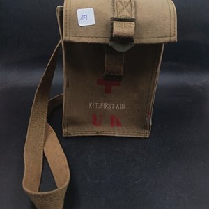 Bolso de Primeros Auxilios Militar "Kit First Aid" Caqui - imagen 2