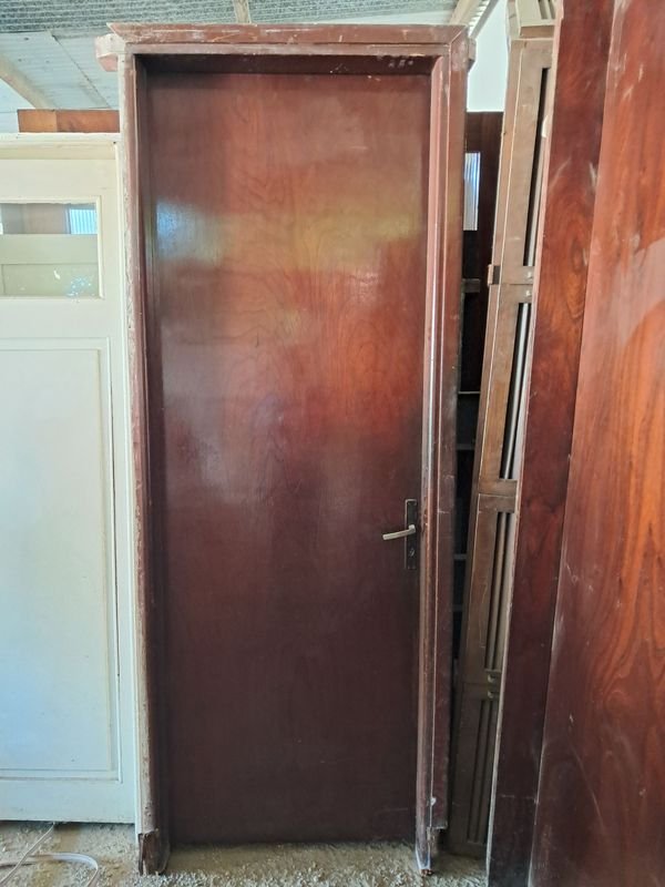 Item 882909 - Image 0