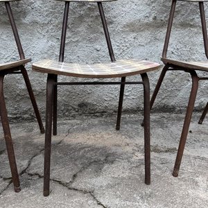 Juego de 4 Sillas Metálicas con Tapizado Estampado - imagen 5