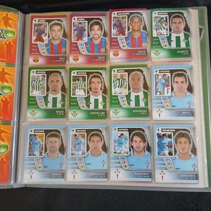 Archivador Panini Derby Total 2005/06 con Tarjetas Coleccionables de La Liga Española - imagen 4
