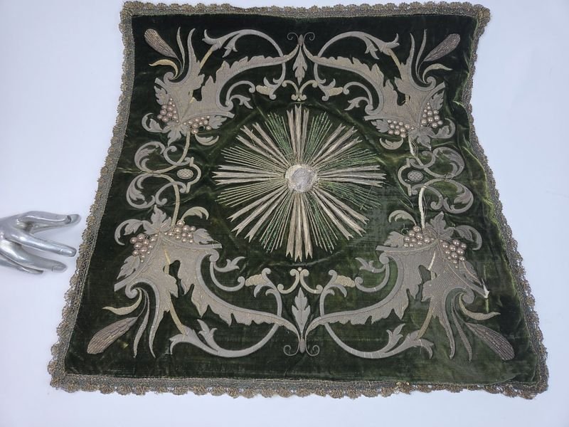 Item 830015 - Image 1