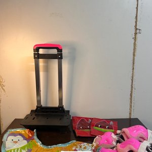 Lote siguiente: Set de Protección Infantil y Carro de Equipaje