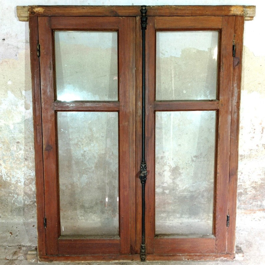Ventana en pinotea con marco y falleba - imagen 2
