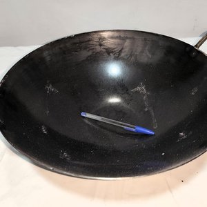 Lote siguiente: Sartén Wok Grande Reforzado con Doble Asa - 37 cm