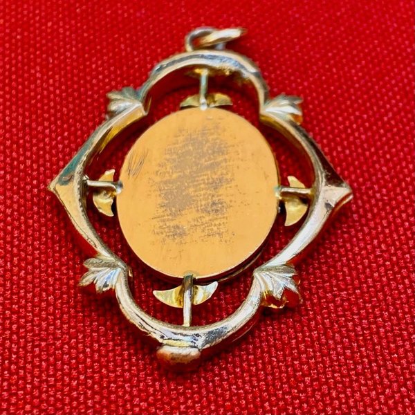Antiguo dije de oro con Sagrado Corazón de Jesús - imagen 3