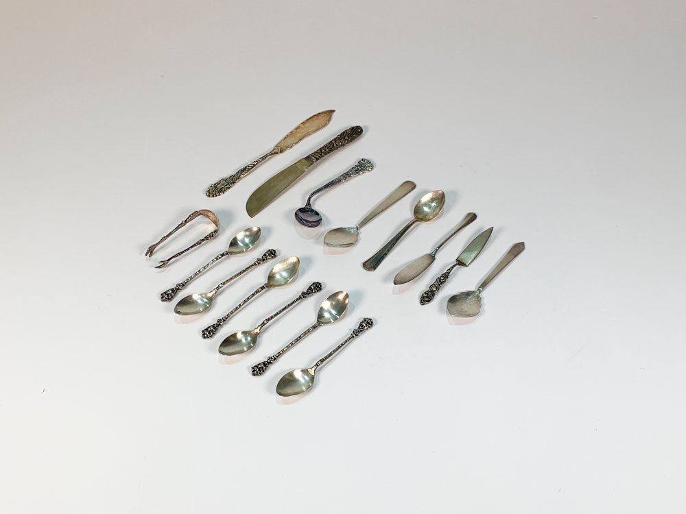 Conjunto de 15 Piezas de Metal para Postre y Untar