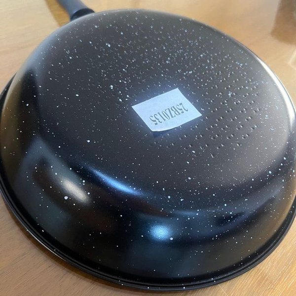 Sartén de acero inoxidable de 28 cm con superficie no adherente y manija resistente al calor - imagen 4