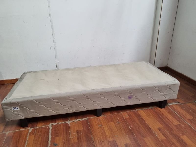 Item 878255 - Image 0