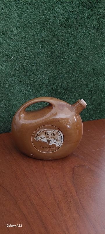 Botella con manija tipo porron de gran tamaño - imagen 2
