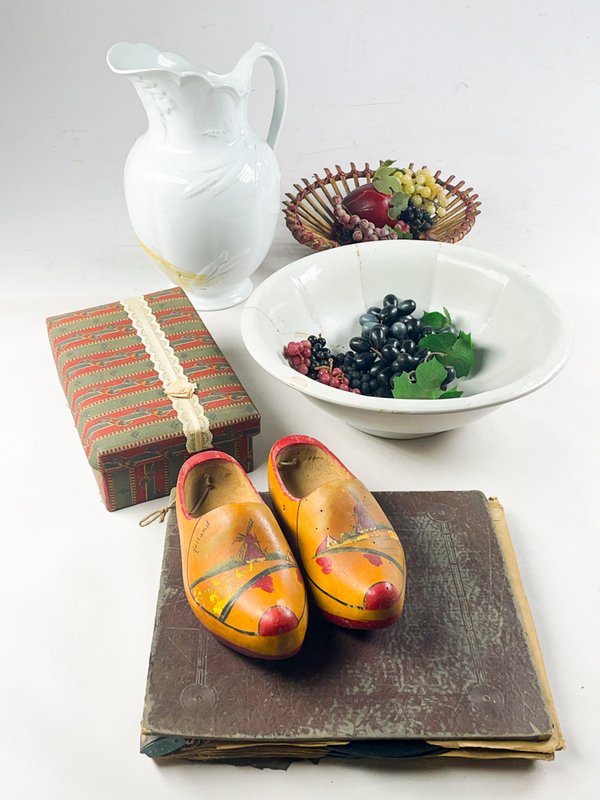 Lote siguiente: Lote de artículos vintage y decorativos