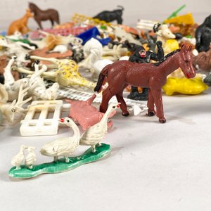 Lote de Juguetes Miniatura de Granja y Animales Varios - imagen 3