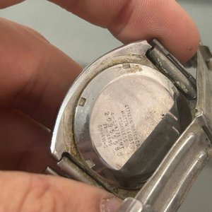 Reloj Citizen Automático con Brazalete Metálico - Requiere Mantenimiento - imagen 2