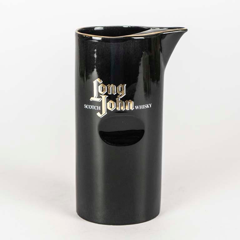 Lote siguiente: Jarra de whisky Long John de cerámica - Medidas: alto 18cm
