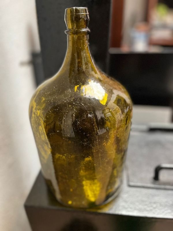 Botellas antiguas de vidrio para decoración - imagen 2