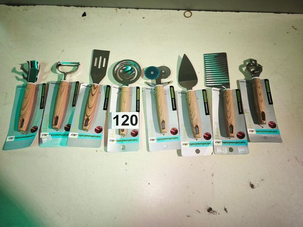 Set de 8 Utensilios de Cocina con Mangos de Madera