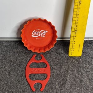 Dos Piezas de Plástico Coca-Cola: Tapa y Organizador - imagen 3