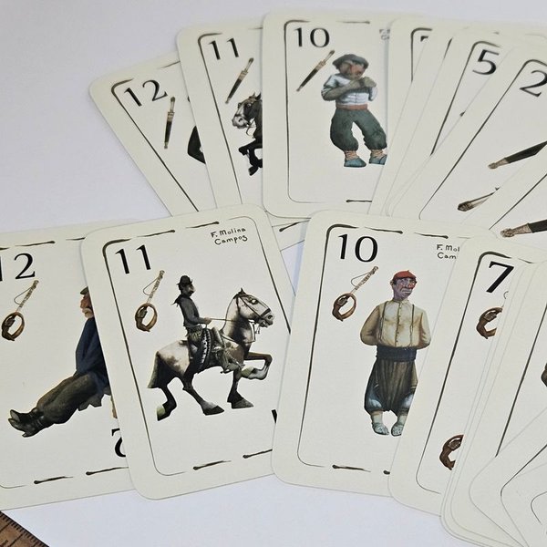 Juego de cartas con ilustraciones de Molina Campos - imagen 4